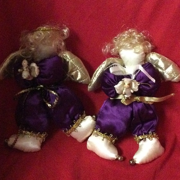 Set of Four Adorable Angel Ornaments - Picture 2 of 4